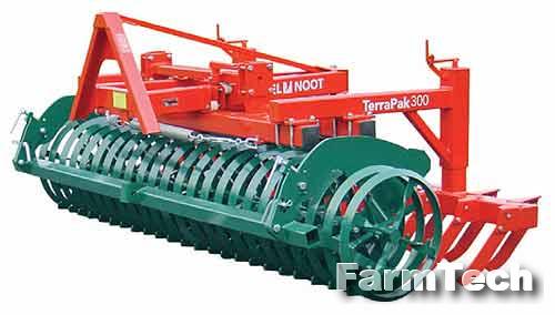 Упаковщик - фронтальный каток-почвоуплотнитель Vogel & Noot Terrapak 250