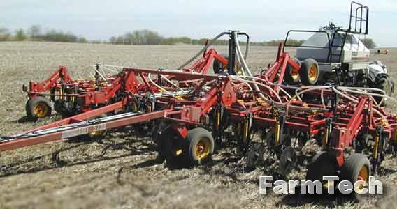 Комплекс посевной с дисковыми рабочими органами Bourgault 5730-18